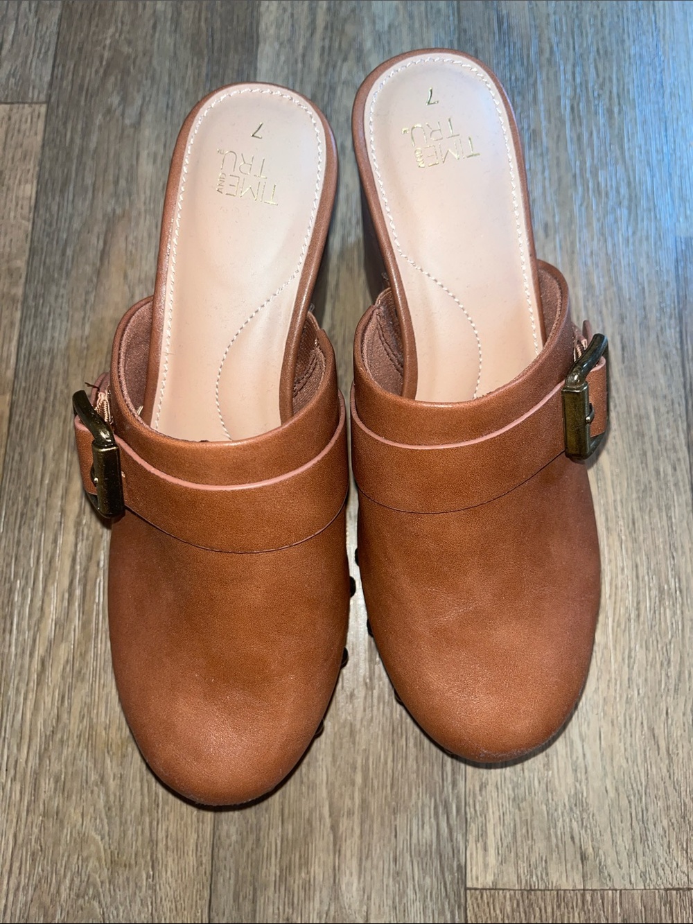 Women’s Clog Mules - Picture 2 of 5